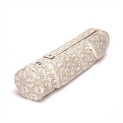 Torba na matę Bodhi 70 cm 100% bawełna. Brązowe torby sportowe BODHI, bez wzorów, z bawełny, na ramię. Za 149.99 zł.
