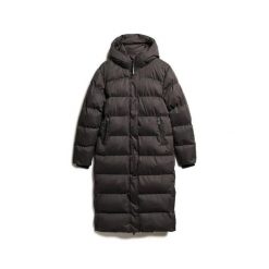 Długa kurtka puchowa z mikrofibry damska Superdry. Czarne kurtki Superdry, bez wzorów, z mikrofibry, bez kaptura. Za 737.50 zł.