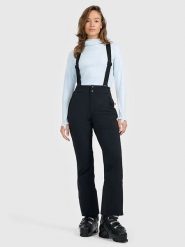 4F Spodnie narciarskie w kolorze czarnym rozmiar: M. Czarne spodnie dresowe 4f, bez wzorów. Za 672.84 zł.