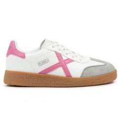 Buty MUNICH MINI BARRU 09 Biały. Białe buty trekkingowe munich, bez wzorów, ze skóry, bez zapięcia, trekkingowe. Za 211.99 zł.