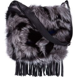 Torebka GENA BAG SMALL FRINGE Czarny. Torebki klasyczne marki Gena. W wyprzedaży za 525.00 zł.