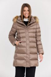 HETREGO Beżowa damska kurtka puchowa Leonie Quilted Woman Jacket With Detached Hood. Brązowe kurtki HETREGO, bez wzorów, z poliamidu. W wyprzedaży za 1,339.99 zł.