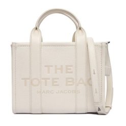 Torebka Marc Jacobs. Torebki klasyczne Marc Jacobs, bez wzorów, klasyczne, bez dodatków. Za 2,099.00 zł.