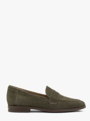 Zielone minimalistyczne mokasyny damskie. Zielone mokasyny Ryłko, bez wzorów, ze skóry. Za 379.99 zł.