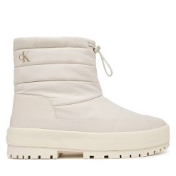 Śniegowce Calvin Klein. Białe śniegowce Calvin Klein, bez wzorów, bez zapięcia. Za 489.99 zł.