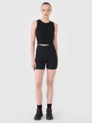 4F Legginsy krótkie dzianinowe damskie - czarne S. Czarne legginsy 4f, bez wzorów, z bawełny, sportowe, krótkie. W wyprzedaży za 39.99 zł.