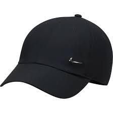 Czapka z daszkiem Nike Dri-Fit Club Unstructured Metal Swoosh. Czarne czapki z daszkiem Nike, bez wzorów. Za 95.00 zł.