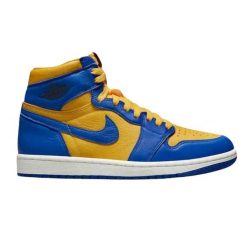 Buty do chodzenia damskie Nike Air Jordan 1 Retro High Og. Niebieskie buty do biegania Nike, z aplikacjami, z materiału, bez zapięcia, do biegania, Nike Air Jordan. Za 667.00 zł.