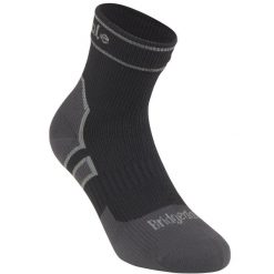 Skarpety wodoodporne Bridgedale StormSock Lt Ankle. Czarne skarpetki Bridgedale, bez wzorów. Za 147.99 zł.