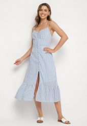 Niebieska Sukienka Rozkloszowana na Ramiączkach z Guzikami z Wiskozą Efrinelle. Niebieskie sukienki Born2be, na co dzień, l, bez wzorów, z wiskozy, eleganckie, bez kołnierzyka, bez ramiączek, midi, rozkloszowane. W wyprzedaży za 93.49 zł.