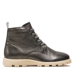 Botki Caprice. Szare botki Caprice, bez wzorów, bez obcasa, na płaskiej podeszwie, bez zapięcia. Za 249.99 zł.