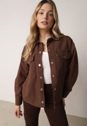 Brązowa Bawełniana Kurtka Jeansowa o Koszulowym Kroju na Napy Yrelola. Brązowe kurtki Born2be, l, bez wzorów, z bawełny, biznesowe, bez kaptura. Za 169.99 zł.