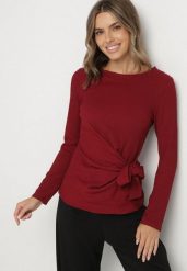 Bordowa Bluzka Ozdobiona Wiązaniem Esterea. Czerwone bluzki Born2be, m, bez wzorów, z jeansu, eleganckie, bez kołnierzyka, bez ramiączek. Za 79.99 zł.