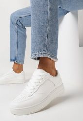 Białe Sneakersy na Grubej Podeszwie z Ekoskóry z Przeszyciami Geriada. Białe buty sportowe lifestyle Born2be, bez wzorów, sportowe, bez zapięcia. W wyprzedaży za 55.24 zł.