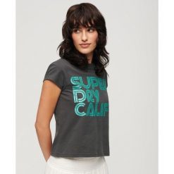 Koszulka z krótkim rękawem z błyszczącym retro logo. Czarne t-shirty sportowe Superdry, bez wzorów, bez ramiączek. W wyprzedaży za 148.00 zł.