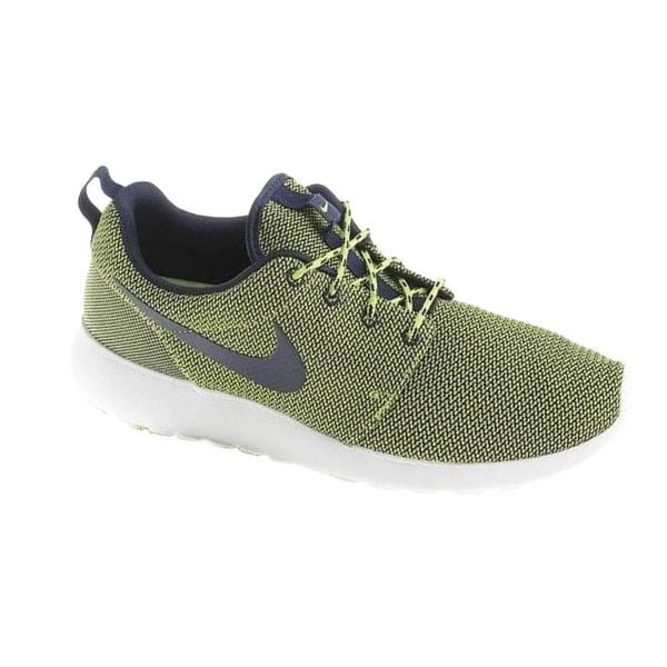 Trampki Damskie Rosherun. Zielone trampki Nike, bez wzorów, z koronki, klasyczne, bez zapięcia. Za 517.99 zł.