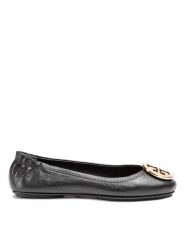 Tory Burch Baleriny Minnie Travel Ballet With Metal Logo 50393 Czarny. Czarne baleriny Tory Burch, bez wzorów, ze skóry, bez obcasa, bez zapięcia. Za 809.99 zł.