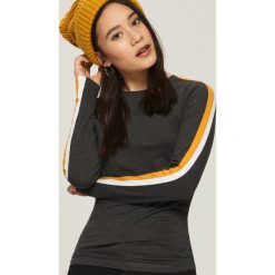 Bluzka z lampasami - Szary. Bluzki marki Sinsay. Za 24.99 zł.