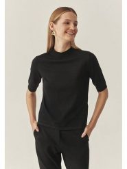 TATUUM Sweter "Lulu" w kolorze czarnym rozmiar: L. Czarne swetry Tatuum, l, bez wzorów, bez ramiączek. Za 110.81 zł.