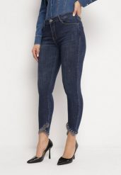 Granatowe Jeansy Skinny Ozdobione Futerkiem i Perełkami Onuset. Niebieskie jeansy Born2be, s, bez wzorów, z jeansu. Za 79.99 zł.
