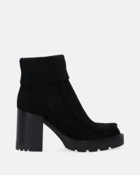 ZAMSZOWE BOTKI ZAC-02 CAM NERO. Botki Venezia, bez wzorów, ze skóry, bez obcasa, bez zapięcia. Za 489.00 zł.