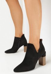 Czarne Botki Licias. Czarne botki Born2be, bez wzorów, eleganckie, bez obcasa, na obcasie, bez zapięcia. W wyprzedaży za 67.49 zł.