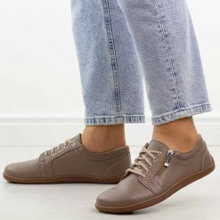 Cappucciono skórzane Polskie półbuty damskie barefoot Gregors 1153. Półbuty wsuwane GREGORS, na jesień, bez wzorów, z jeansu, biznesowe, bez obcasa, na płaskiej podeszwie. Za 379.00 zł.