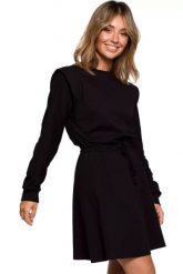 Czarna bawełniana sukienka sportowa rozkloszowana z długim rękawem. Czarne sukienki Sukienki.shop, na co dzień, xl, bez wzorów, z bawełny, eleganckie, bez kołnierzyka, bez ramiączek, rozkloszowane. Za 189.00 zł.