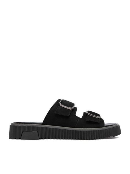 Lasocki Klapki CEO-WI23-TAKASHI-03 Czarny. Czarne klapki Lasocki, bez wzorów, ze skóry, bez obcasa, bez zapięcia. Za 169.99 zł.