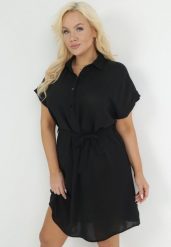 Czarna Koszulowa Sukienka z Krótkim Rękawem i Wiązaniem w Pasie Mistie. Czarne sukienki Born2be, na imprezę, plus size, bez wzorów, z materiału, bez kołnierzyka, plus size, bez ramiączek, midi, koszulowe. W wyprzedaży za 69.99 zł.