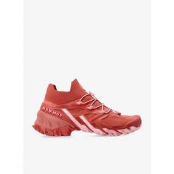 Buty turystyczne damskie Mammut Aegility Pro Mid. Czerwone buty trekkingowe Mammut, bez zapięcia. W wyprzedaży za 637.35 zł.