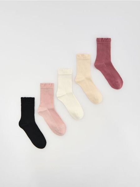 Skarpetki z bawełną 5 pack - różowy. Czerwone skarpetki Reserved, bez wzorów, z bawełny. Za 49.99 zł.
