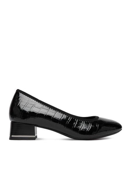 Go Soft Czółenka CEO-24F619-15 Czarny. Czarne czółenka GO SOFT, bez wzorów, ze skóry, bez obcasa, bez zapięcia. Za 179.99 zł.