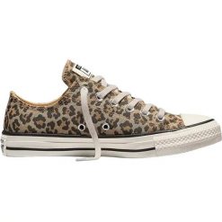 Buty sportowe Converse Chuck Taylor All Star. Brązowe buty treningowe Converse, bez wzorów, z materiału, bez zapięcia. Za 590.00 zł.