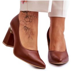 Lewski Shoes Skórzane Czółenka Lewski 3117 Brązowe. Brązowe czółenka bez wzorów, ze skóry, eleganckie, bez obcasa, bez zapięcia. Za 446.34 zł.