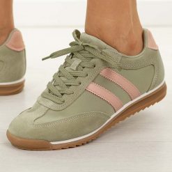 Khaki sportowe półbuty damskie McArthur Ma258w. Brązowe buty sportowe lifestyle McArthur, na jesień, bez wzorów, z dresówki, eleganckie, z okrągłym noskiem, bez obcasa, na płaskiej podeszwie. Za 219.00 zł.