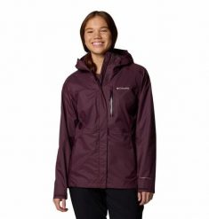COLUMBIA Kurtka damska Pouring Adventure III Jacket moonvista-S. Fioletowe kurtki przeciwdeszczowe Columbia, s, bez wzorów, z materiału, trekkingowe. Za 428.10 zł.