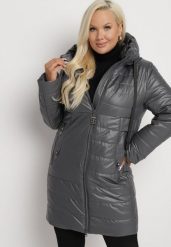 Szara Kurtka Pikowana z Troczkami przy Kapturze Olenelle. Szare kurtki Born2be, xl, bez wzorów, z materiału, bez kaptura. W wyprzedaży za 216.99 zł.