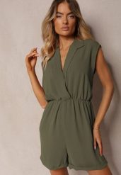 Ciemnozielony Taliowany Kombinezon z Gumką w Pasie i Kopertowym Dekoltem Nansilyne. Zielone sukienki Renee, bez wzorów, bez kołnierzyka, bez ramiączek, dopasowane. Za 69.99 zł.