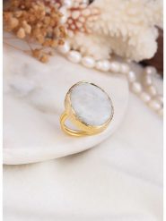 Pierres delicates Pozłacany pierścionek z lapis lazuli rozmiar: onesize. Żółte pierścionki Pierres delicates, z lazurytem, pozłacane. Za 86.78 zł.