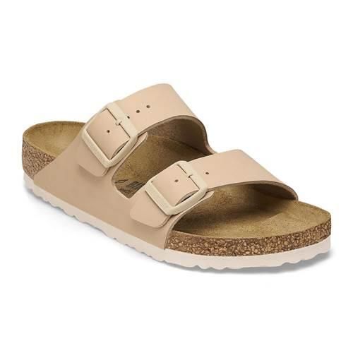 Klapki damskie Birkenstock 1027723. Brązowe klapki Birkenstock, bez wzorów, z materiału, bez obcasa, bez zapięcia. Za 361.70 zł.