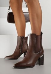 Brązowe Botki Zdobione Elastyczną Wstawką i Metaliczną Aplikacją Tivitta. Brązowe botki Born2be, z aplikacjami, z jeansu, biznesowe, bez obcasa, na obcasie, bez zapięcia. Za 129.99 zł.