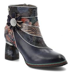 Botki damskie Laura Vita, ze skóry z kwiatem zdobione na słupku z okrągłym noskiem i na suwak, niebieskie, Kinoao-13. Niebieskie botki LAURA VITA, z aplikacjami, ze skóry, z okrągłym noskiem, bez obcasa, na obcasie, bez zapięcia. Za 389.00 zł.