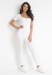 Biały Długi Kombinezon Bodycon z Prążkowanej Dzianiny Selagia. Białe sukienki Born2be, na co dzień, m, bez wzorów, z dzianiny, bez kołnierzyka, bez ramiączek, maxi, bodycon. Za 119.99 zł.