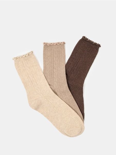 Skarpetki z bawełną 3 pack - beżowy. Brązowe skarpetki Sinsay, bez wzorów, z bawełny. Za 12.99 zł.