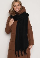 Czarny Szalik Wykończony Frędzlami Nomilia. Czarne szaliki i kominy Born2be, bez wzorów, z wełny, eleganckie. Za 39.99 zł.