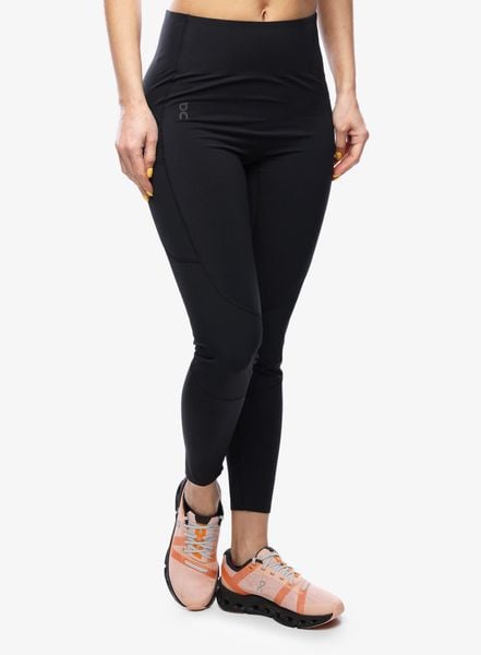 Legginsy damskie On Running Trek Tight. Czarne legginsy On Running, bez wzorów, z materiału. Za 614.89 zł.