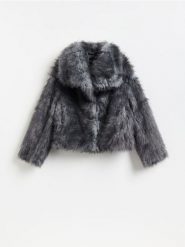 Kurtka z imitacji futra - ciemnoszary. Szare kurtki Reserved, l, bez wzorów, bez kaptura. Za 329.99 zł.