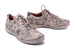 JOSEF SEIBEL 59656 372 232 Fergey 56 creme-multi, półbuty damskie. Brązowe półbuty wsuwane Josef Seibel, bez wzorów, ze skóry, bez obcasa. Za 253.44 zł.