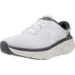 Buty SKECHERS DLUX WALKER 2.0 Biały. Białe buty sportowe lifestyle Skechers, bez wzorów, ze skóry ekologicznej, sportowe, bez zapięcia. Za 370.99 zł.